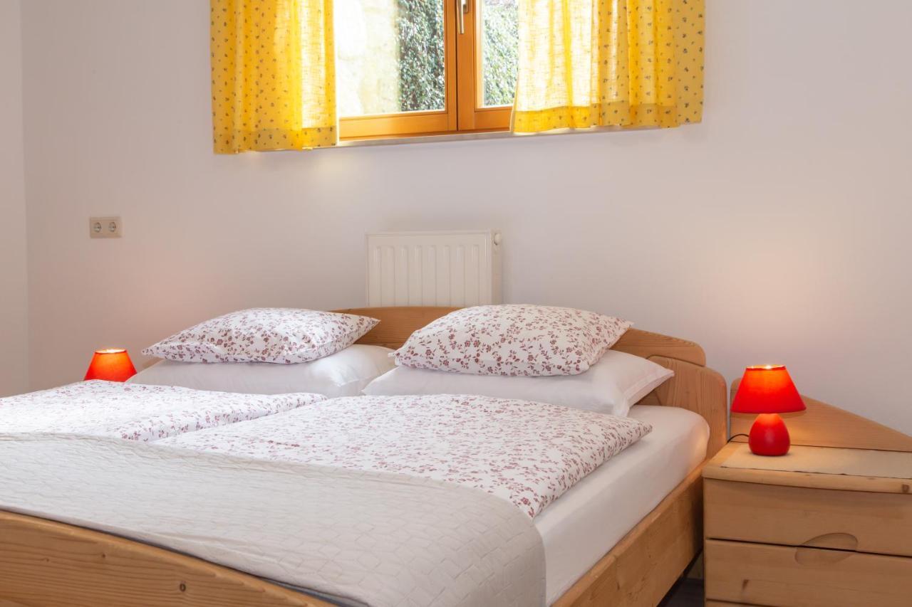 Apartments Rozic Bohinj Bagian luar foto