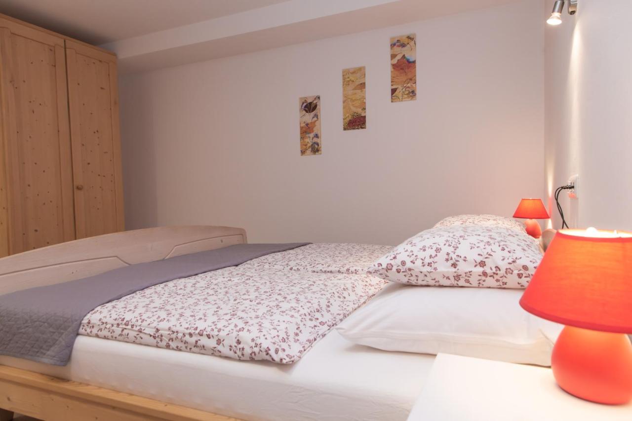 Apartments Rozic Bohinj Bagian luar foto