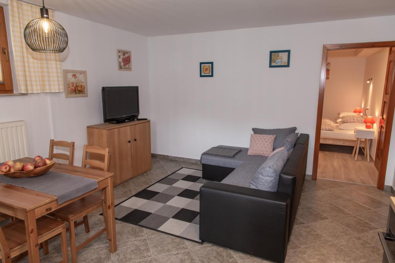 Apartments Rozic Bohinj Bagian luar foto