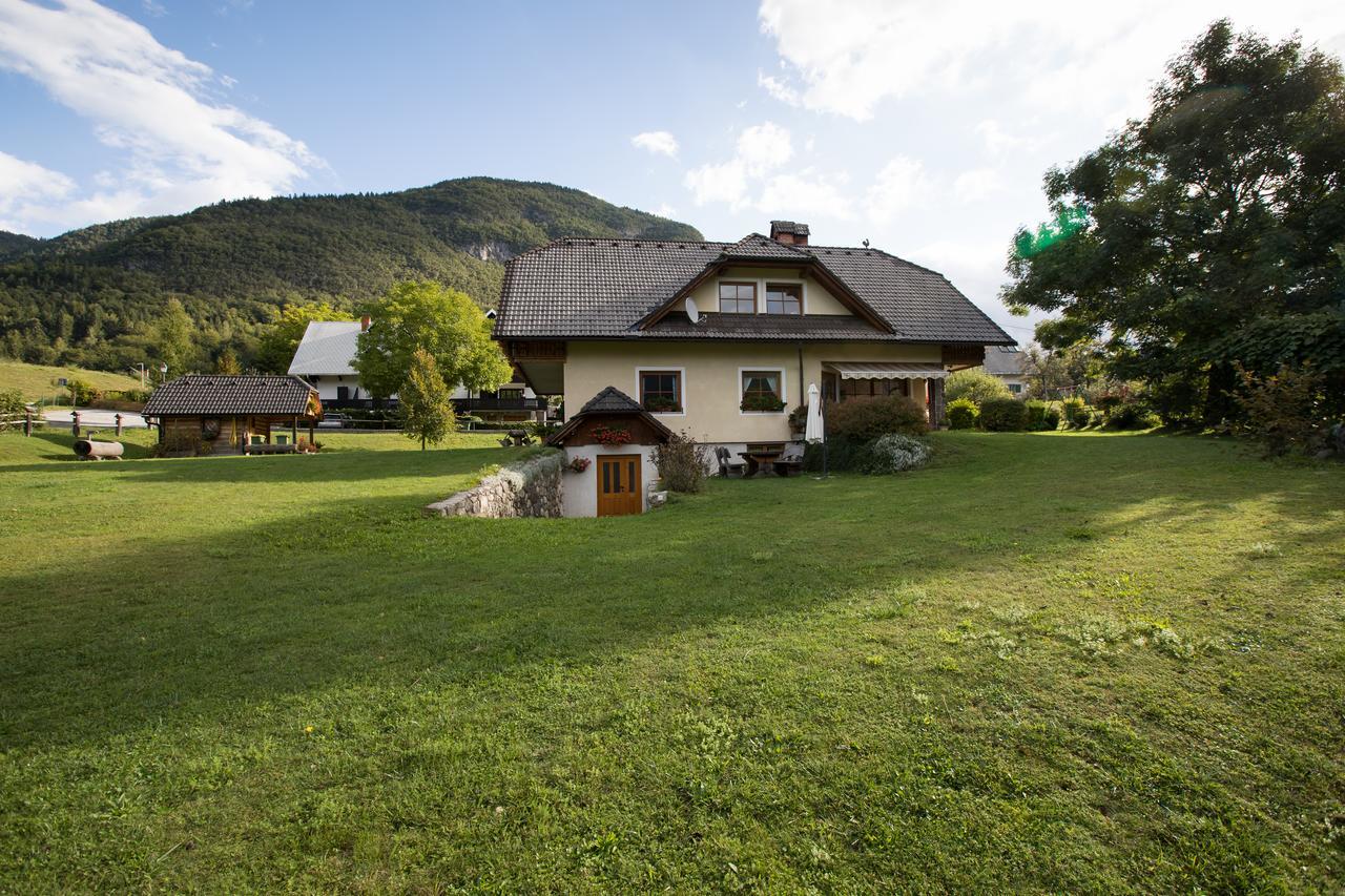 Apartments Rozic Bohinj Bagian luar foto
