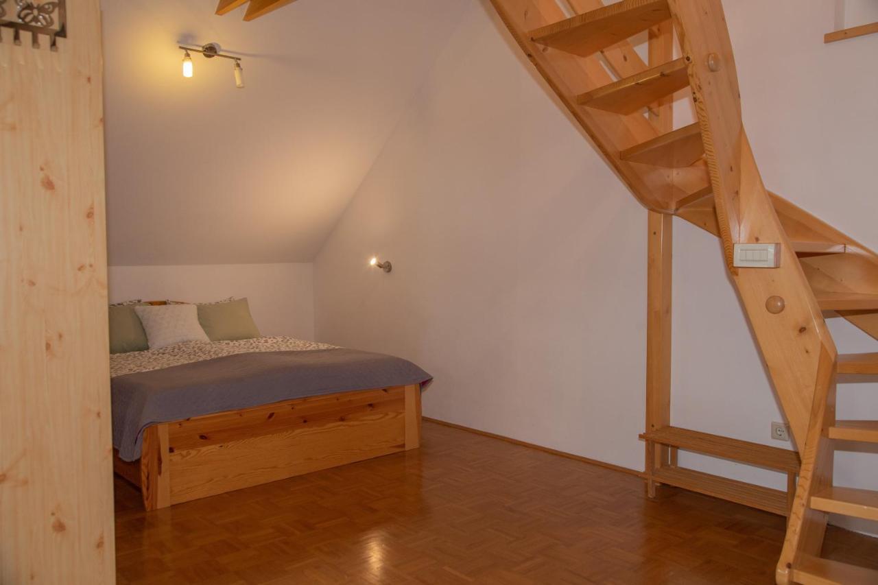 Apartments Rozic Bohinj Bagian luar foto